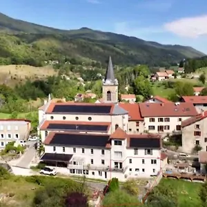 Hébergement de vacances Magnifique Maison Renovee, 10pers, Rencurel
